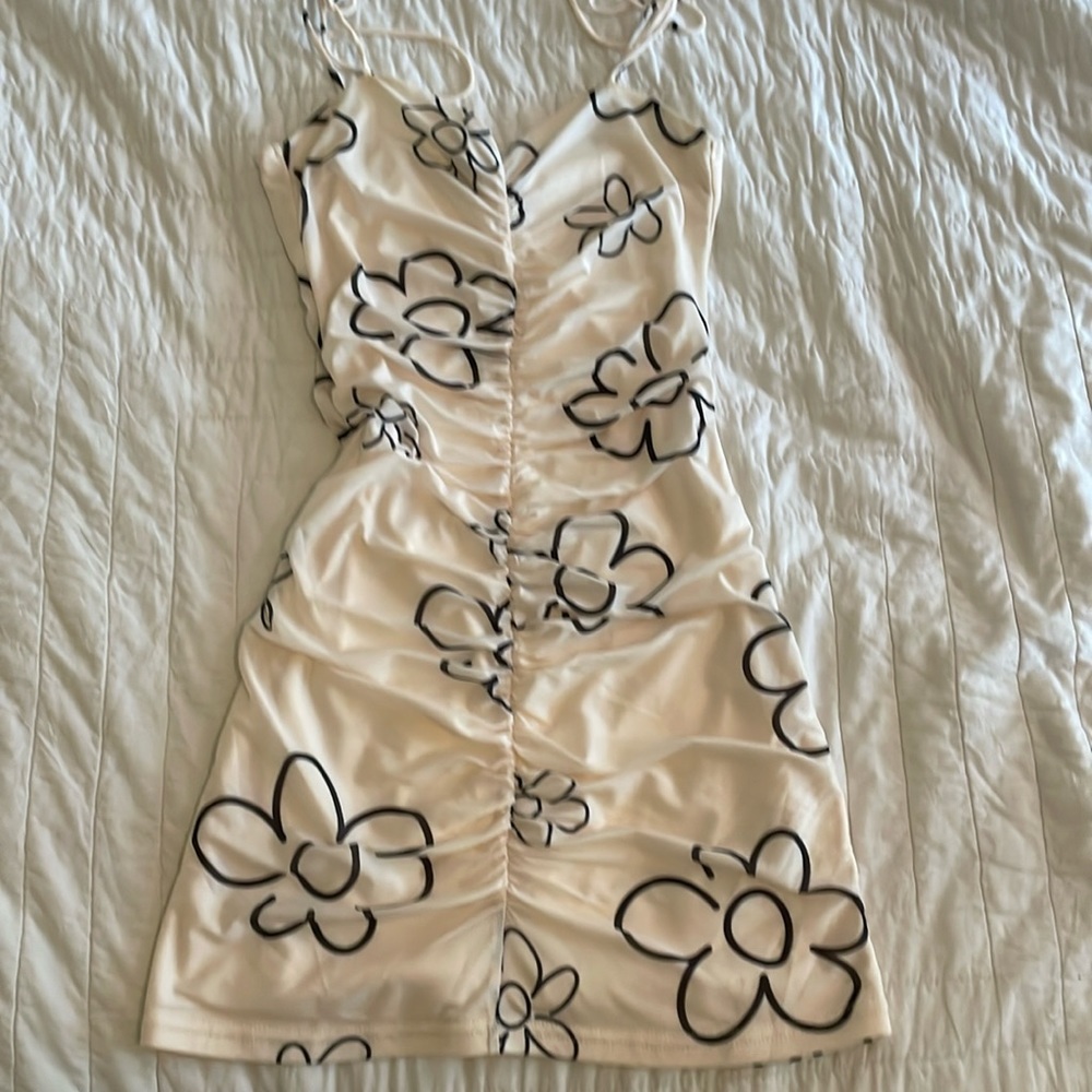 Princess Polly Ruched Dress S/M